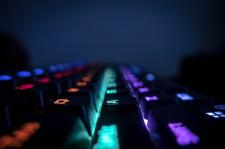 Tastaturen, RGB, dunkel, bunt, Nacht, mechanische Tastatur, HD-Hintergrundbild