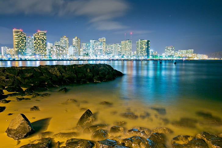 Honolulu, Hawaii, body of water and city escape, Honolulu, Hawaii, night city, bay, stones, HD wallpaper