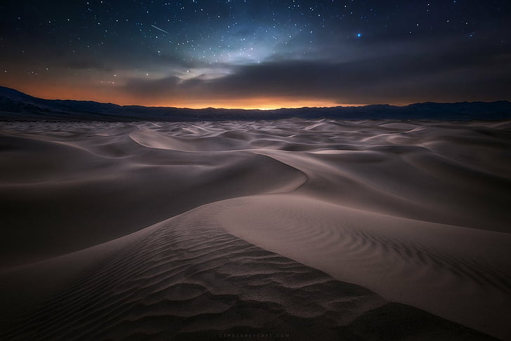 الأرض ، وادي الموت ، كاليفورنيا ، الصحراء ، الكثبان الرملية ، الليل ، الرمال ، النجوم، خلفية HD