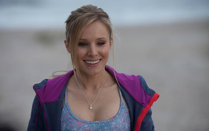Stuck in Love Movie, woman's gray sparkle tank top and black hoodie outfit, Stuck in Love, Kristen Bell, HD wallpaper