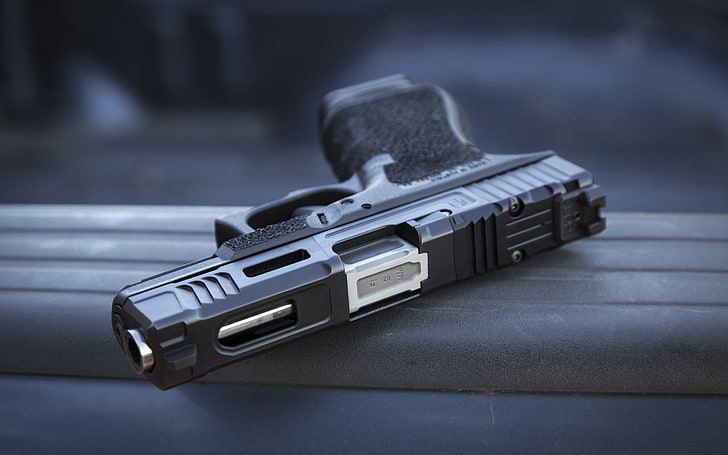 Glock 19 반자동 총, 검은 색 및 회색 반자동 권총, 전쟁 및 군대, 권총, 파랑, 전쟁, 총, 군대, 배경, HD 배경 화면
