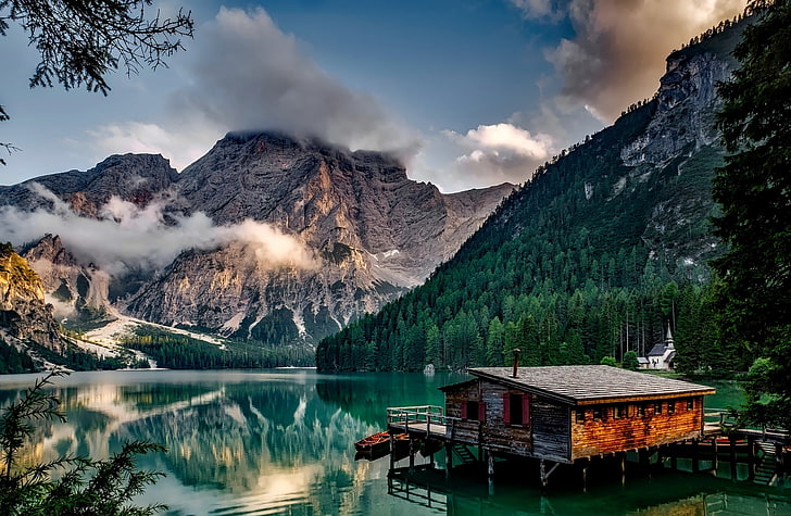 Idyllic Landscape, Italy, brown wooden dock, Nature, Lakes, Travel, Beautiful, Green, Trees, Pier, Lake, Valley, Dawn, Forest, Water, Mountains, Amazing, Italy, Woods, Reflections, Outdoors, Holiday, Clouds, Dock, Country, Vacation, Countryside, Cottage, boathouse, ravine, daybreak, idyllic, HD wallpaper
