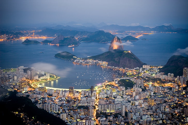 городские постройки, здания, море, горы, огни, побережье, здания, дома, вечер, Бразилия, Рио-де-Жанейро, HD обои