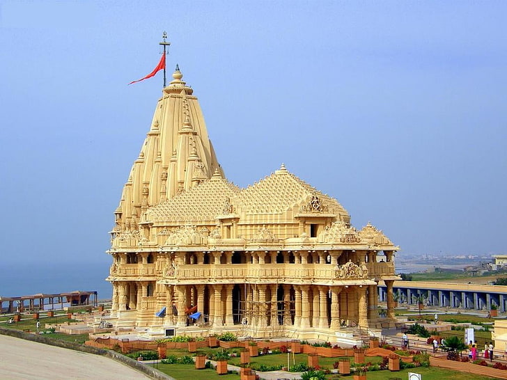 Tempio di Somnath, edificio in cemento beige, religioso, indù, india, shiva, tempio, somnath, gujarat, Sfondo HD