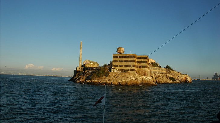 Alcatraz diambil pada siang hari, pulau alcatraz, san francisco, batu, ombak, Wallpaper HD