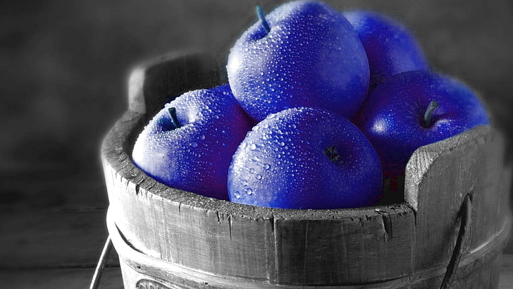 frutas azules redondas, coloración selectiva, manzanas, frutas, Fondo de pantalla HD
