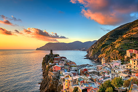 Santorini, Greece, sea, sunset, mountains, coast, building, Italy, The Ligurian sea, Vernazza, Cinque Terre, Liguria, Ligurian Sea, HD wallpaper HD wallpaper