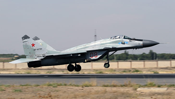 Le MiG-29, la quatrième génération, l'armée de l'air russe, Fulcrum, Airbase, OKB MiG, chasseur polyvalent soviétique, Fond d'écran HD