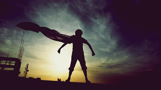 anak laki-laki dengan jubah, siluet, fotografi, Superman, 500px, matahari terbenam, awan, pahlawan super, pahlawan, DC Comics, cape, Wallpaper HD HD wallpaper