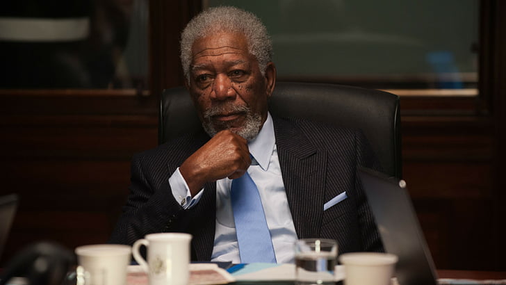 Morgan Freeman sentado na cadeira, Londres caiu, Morgan Freeman, melhores filmes, filme, crime, HD papel de parede