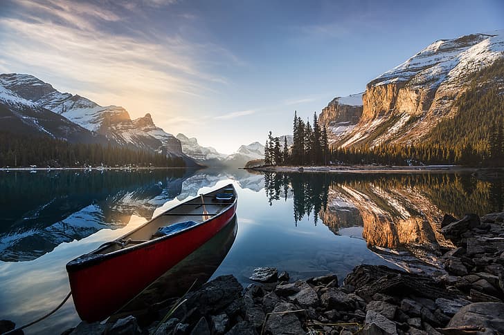 trees, mountains, lake, reflection, stones, shore, boat, morning, Canada, Albert, Jasper, Canoeing, National Park, Maligne Lake, Malin, HD wallpaper