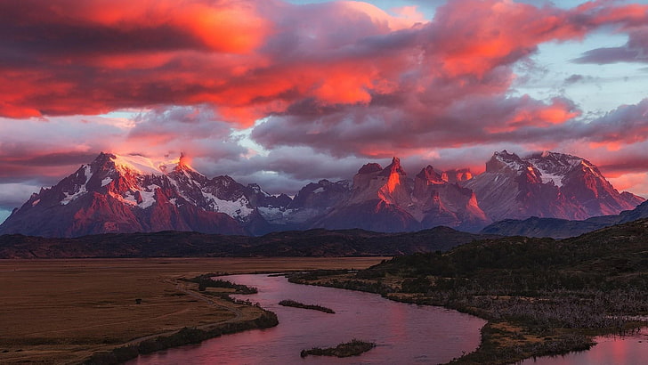 mount scenery, pink sunrise, pink sky, peak, peaks, patagonia, los cuernos, chile, south america, cuernos del paine, torres del paine, cordillera paine, nature, morning, national park, sunrise, torres del paine national park, highland, dawn, cloud, wilderness, mountain, reflection, sky, HD wallpaper