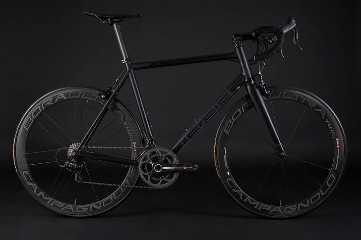 vélo de route noir, vélo, fibre de carbone, route, roues, Fond d'écran HD