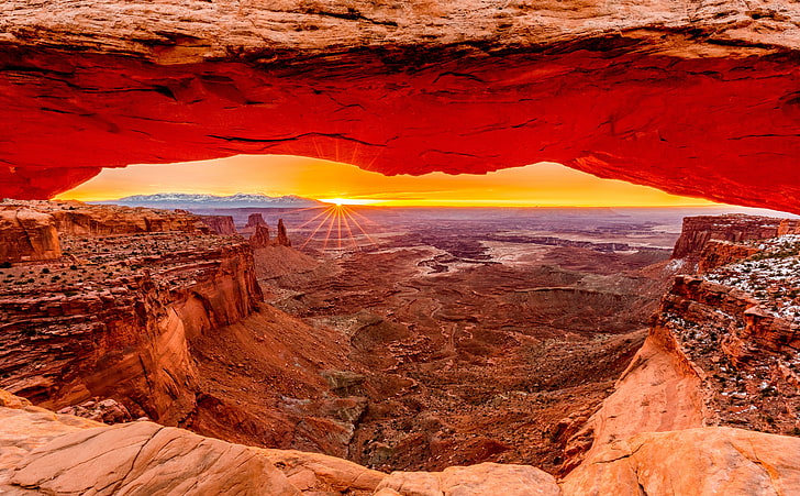 Mesa Arch, canyon illustration, United States, Utah, View, Travel, Nature, Beautiful, Landscape, Scenery, Amazing, Rocks, Arch, Canyon, Canyonlands, Sandstone, Spectacular, Sunlight, Mesa, iconic, visit, unitedstates, touristattraction, nationalpark, midday, redrock, potholearch, HD wallpaper