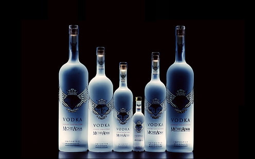 Sechs Wodka-Likörflaschen, GLAS, FLASCHE, MARKE, WODKA, ALKOHOL, HD-Hintergrundbild HD wallpaper