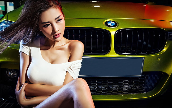 Auto, mira, chicas, BMW, asiática, hermosa chica, sentada en la máquina,  Fondo de pantalla HD | Wallpaperbetter