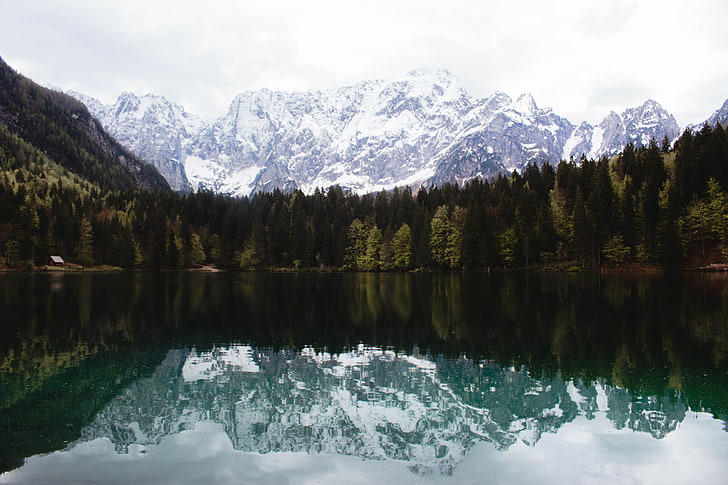 nature, eau, neige, arbres, montagnes, lac, reflet, pic enneigé, paysage, Fond d'écran HD