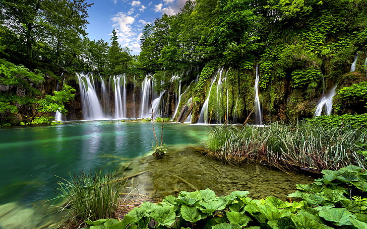 بحيرات بليتفيتش صور المناظر الطبيعية حديقة كرواتيا الوطنية خلفيات عالية الدقة لسطح المكتب والجوال 3840 × 2400، خلفية HD