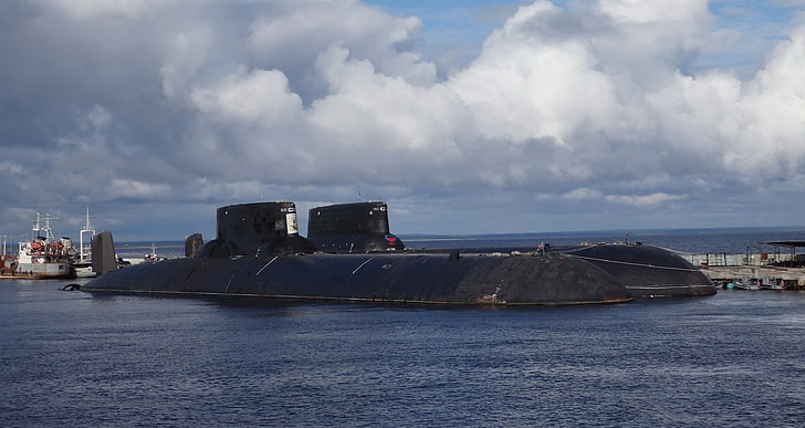 czarna łódź podwodna, łodzie, port, marynarka wojenna, podwodny, Rosja, projekt 941, Tapety HD