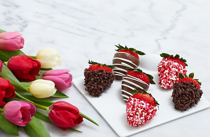 Fancy Strawberries Dipped In Chocolate, Food and Drink, Tulips, Beautiful, Flowers, Strawberry, Fruits, Covered, Present, Chocolate, Romantic, Gourmet, Sweet, delicious, Gift, Treat, strawberries, Berries, floral, Fancy, indoor, proflowers, irresistible, ChocolateCoveredStrawberries, dipped, HD wallpaper