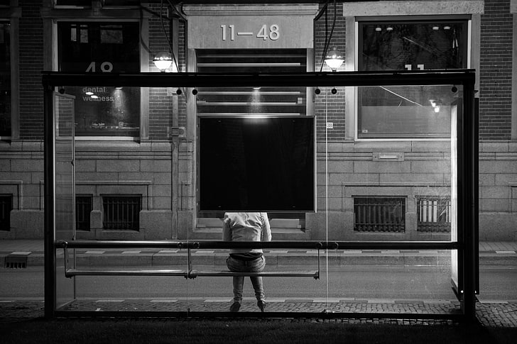 alone, back, black and white, bus stop, dark, evening, lonely, night, person, public transportation, sitting, station, woman, HD wallpaper