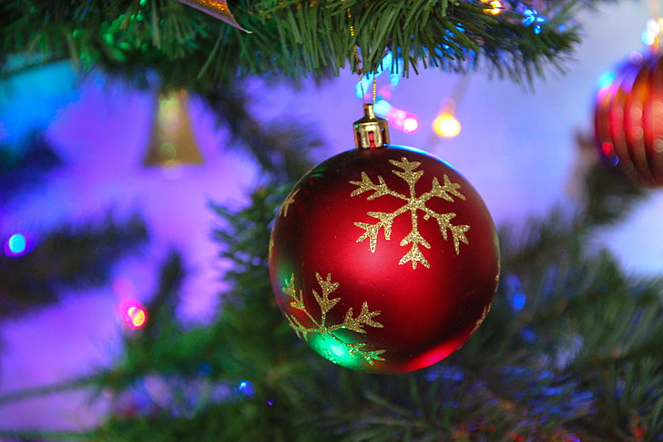 red bauble, balls, decoration, holiday, tree, Christmas, New Year, Merry Christmas, HD wallpaper