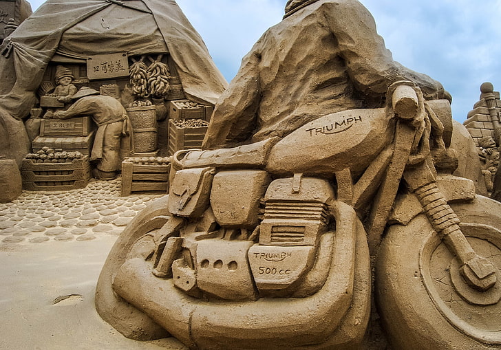 sculpture, sand, beach, motorcycle, Triumph, HD wallpaper