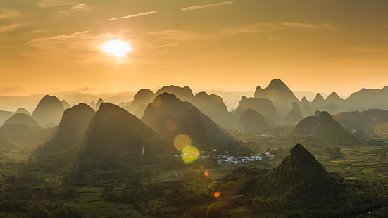 Carso, Yangshuo, Guilin, Asia, Cina, raggio di sole, paesaggio, montagne carsiche, luce solare, montagne, cime, Sfondo HD HD wallpaper