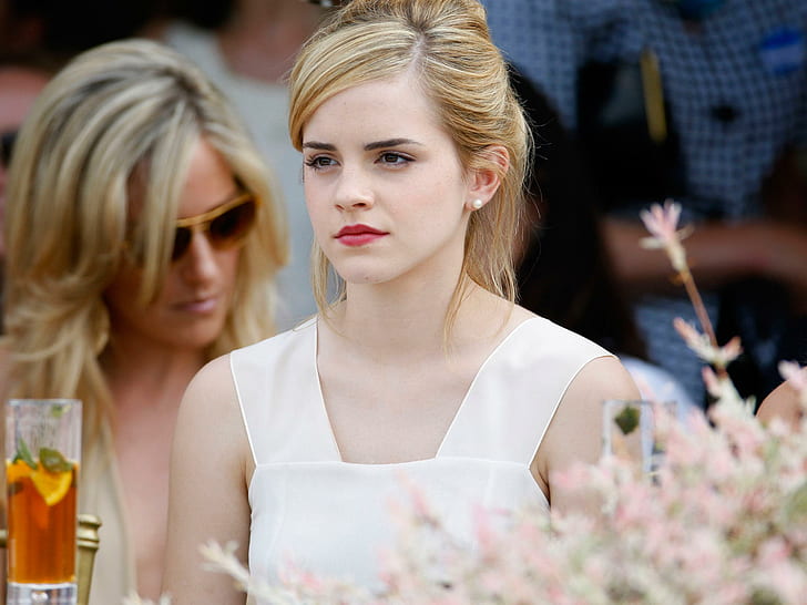 Cantik Emma Watson, emma watson di gaun tank top putih, emma, watson, cantik, emma watson, Wallpaper HD