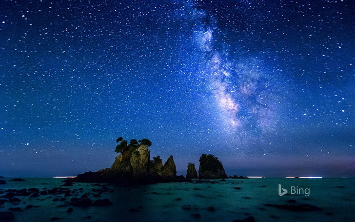 Milky Way and Building Rock Izu Peninsula-2017 Bin.., HD wallpaper