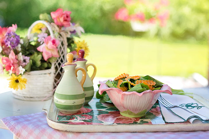 summer, flowers, table, food, vase, bowl, plug, napkin, tray, salad, spices, HD wallpaper