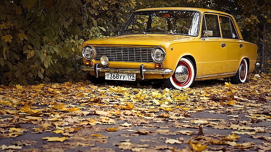 yellow sedan, car, old car, Russian cars, LADA, VAZ, Lada 2101, VAZ 2101, nature, trees, fall, vehicle, leaves, vintage, tuning, Murat 124, HD wallpaper HD wallpaper