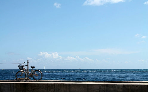 Fahrrad auf dem Pier, silbernes Kreuzerfahrrad, Fotografie, 1920x1200, Pier, Fahrrad, HD-Hintergrundbild HD wallpaper