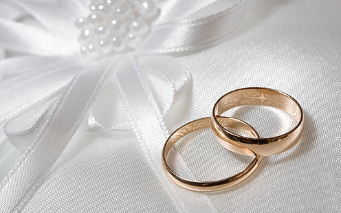 dua cincin berwarna emas, cincin, gaun, pertunangan, pasangan, pernikahan, Wallpaper HD HD wallpaper