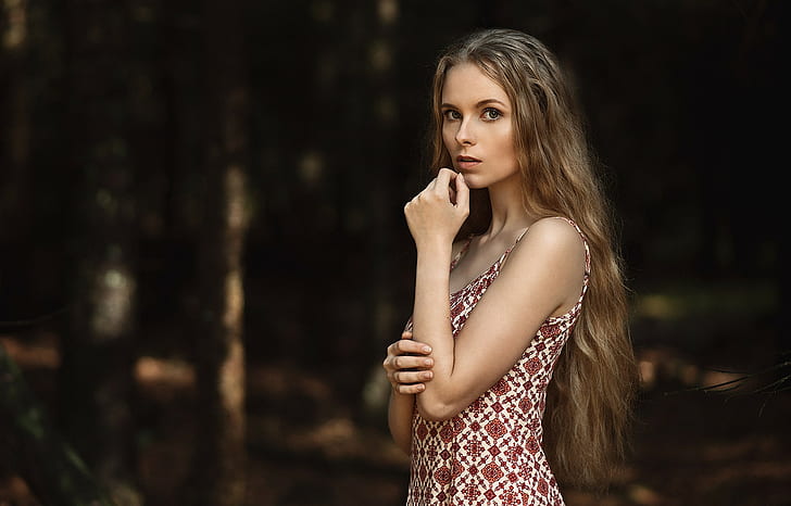Frauen, Model, Tonny Jørgensen, langes Haar, Blick auf Betrachter, blondes, welliges Haar, Schärfentiefe, Kleid, Augen, HD-Hintergrundbild