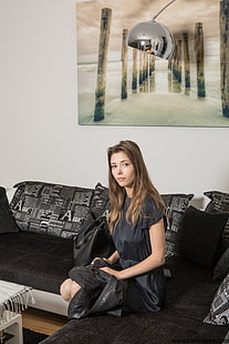 ミラ・アズール、モデル、Met-Art、レザージャケット、座って、見る人を見る、屋内の女性、ブルネット、MetArt Magazine、 HDデスクトップの壁紙 HD wallpaper