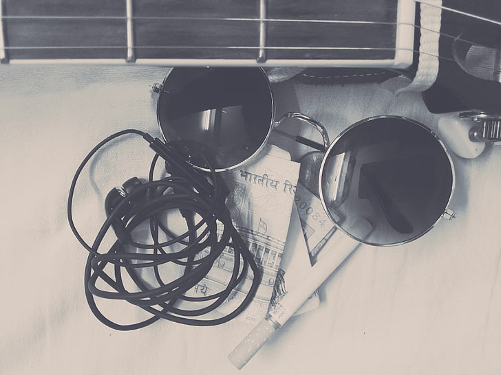 cigarettes, guitar, headphones, glasses, money, HD wallpaper