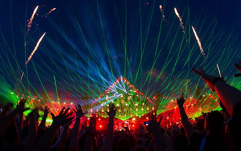 праздничные огни цифровые обои, музыкальный фестиваль, толпы, руки, HD обои HD wallpaper