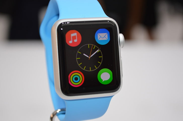 kasing aluminium perak Apple Watch dengan Sport Band biru, apple watch sport, jam tangan, apple, Wallpaper HD