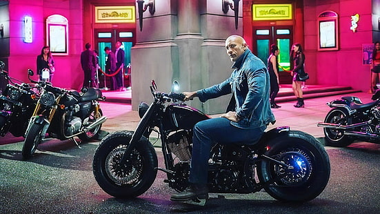 Aktorzy, Dwayne Johnson, aktor, Amerykanin, motocykl, pojazd, Tapety HD HD wallpaper