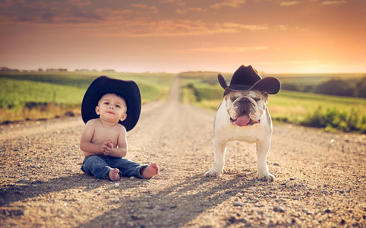 Little Boy With Bull Dog, adult white and brown English bulldog, Baby, , road, dog, boy, HD wallpaper