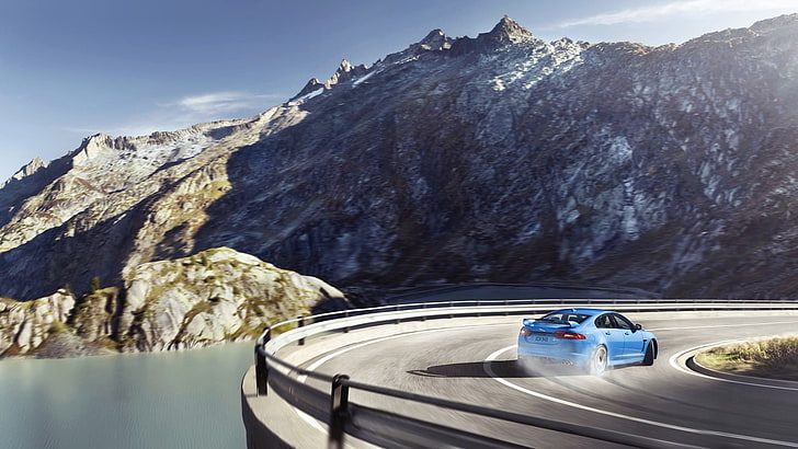 sedán azul, Jaguar XFR-S, deriva, montañas, coche, paisaje, vehículo, carretera, Jaguar, Fondo de pantalla HD