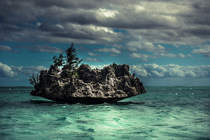 Islote rodeado de cuerpo de agua, naturaleza, paisaje, agua, nubes, mar, isla, árboles, viento, roca, Mauricio, Fondo de pantalla HD