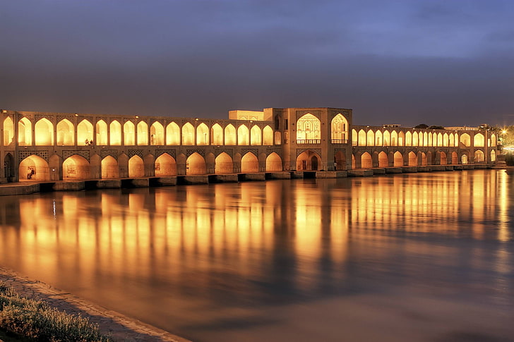 brown concrete bridge, Khaju Bridge, night, Iran, lights, river, photography, architecture, Islamic architecture, HD wallpaper
