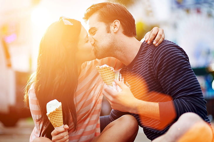 girl, love, woman, man, kiss, boy, mood, hug, ice cream, feeling, kissing, Couple, ice cream cone, HD wallpaper