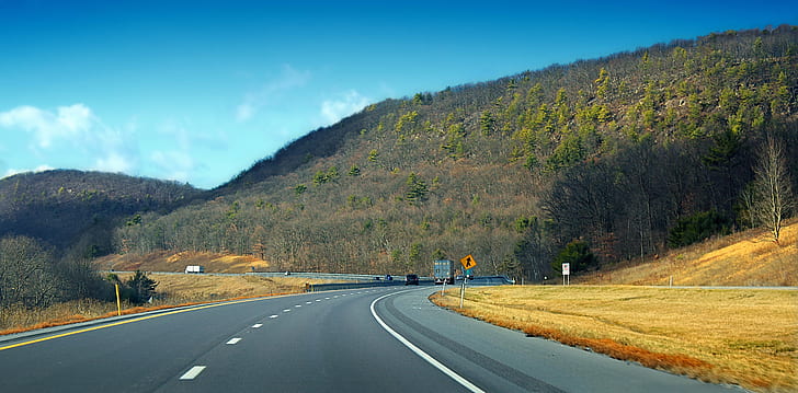 concrete highway under blue sky, Open, Lanes, concrete, highway, blue sky, Pennsylvania, Clinton County, Interstate 80, I-80, Appalachian Mountains, road, autumn, creative commons, nature, mountain, asphalt, landscape, travel, forest, outdoors, tree, curve, HD wallpaper