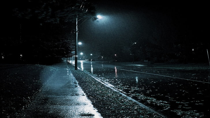 camino de concreto gris, lluvia, camino, noche, luces, Fondo de pantalla HD