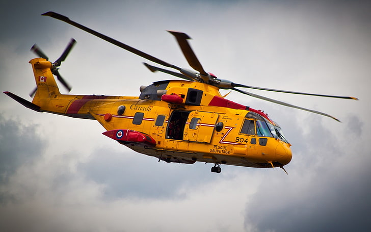 hélicoptère RC jaune et noir, hélicoptères, véhicule, Canada, orange, ciel couvert, Fond d'écran HD