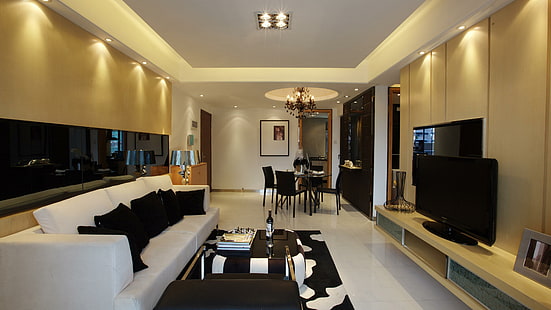 Svarta kuddar på den vita soffan, vit soffa och platt-tv, fotografi, 3840x2160, stol, bord, soffa, kudde, inredningsdesign, HD tapet HD wallpaper