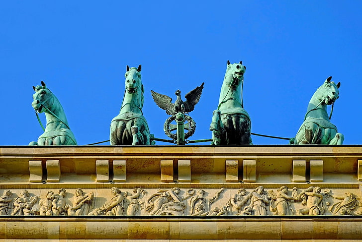 ベルリン、ブランデンブルク門、チャリオット、都市、ドラフト動物、フォーサム緊張、目標、歴史的に、入力、ランドマーク、記念碑、クアドリガ、シンボル、 HDデスクトップの壁紙
